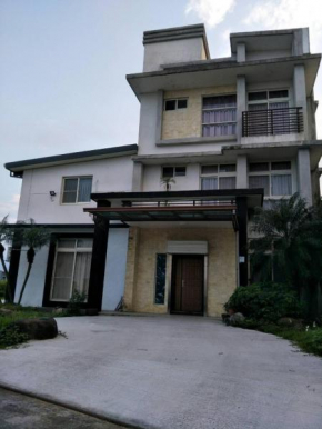 Lu He Feng Homestay